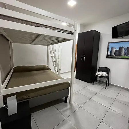 De Bono Panzió Nápoly