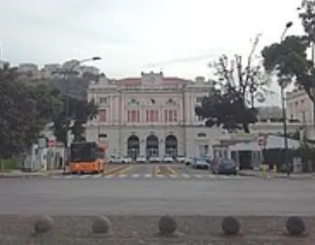 De Bono 3* Nápoly